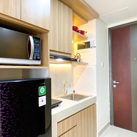 Cozy And Homey Studio Room Pollux Chadstone Apartment By Travelio Cikarang Ngoại thất bức ảnh